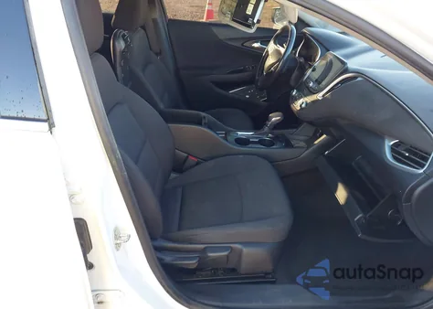 2021 Chevrolet Malibu Fwd Rs z USA, uszkodzony, nr VIN 1G1ZG5ST3MF034680